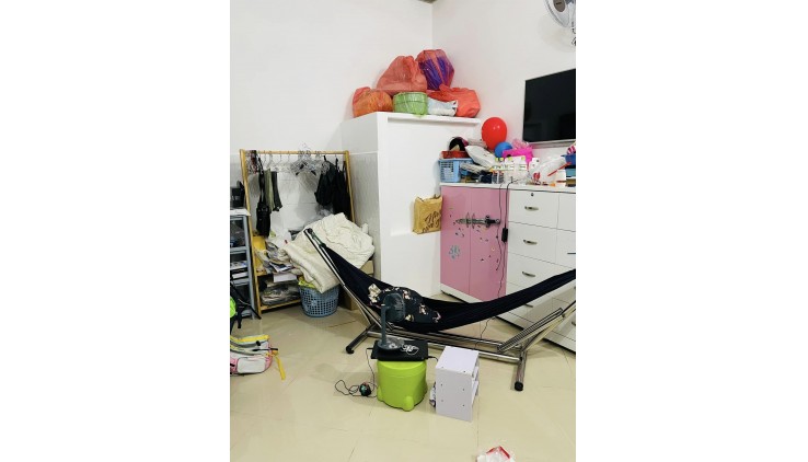 Bán nhà HXH gần chợ Phạm Thế Hiển, DTSD 80m2, kinh doanh sầm uất, 3,8 tỷ TL chủ